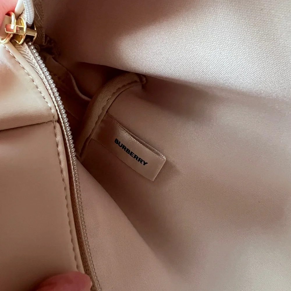 Burberry MULT FEMALE POUCH 23IV - Picture 3 of 4